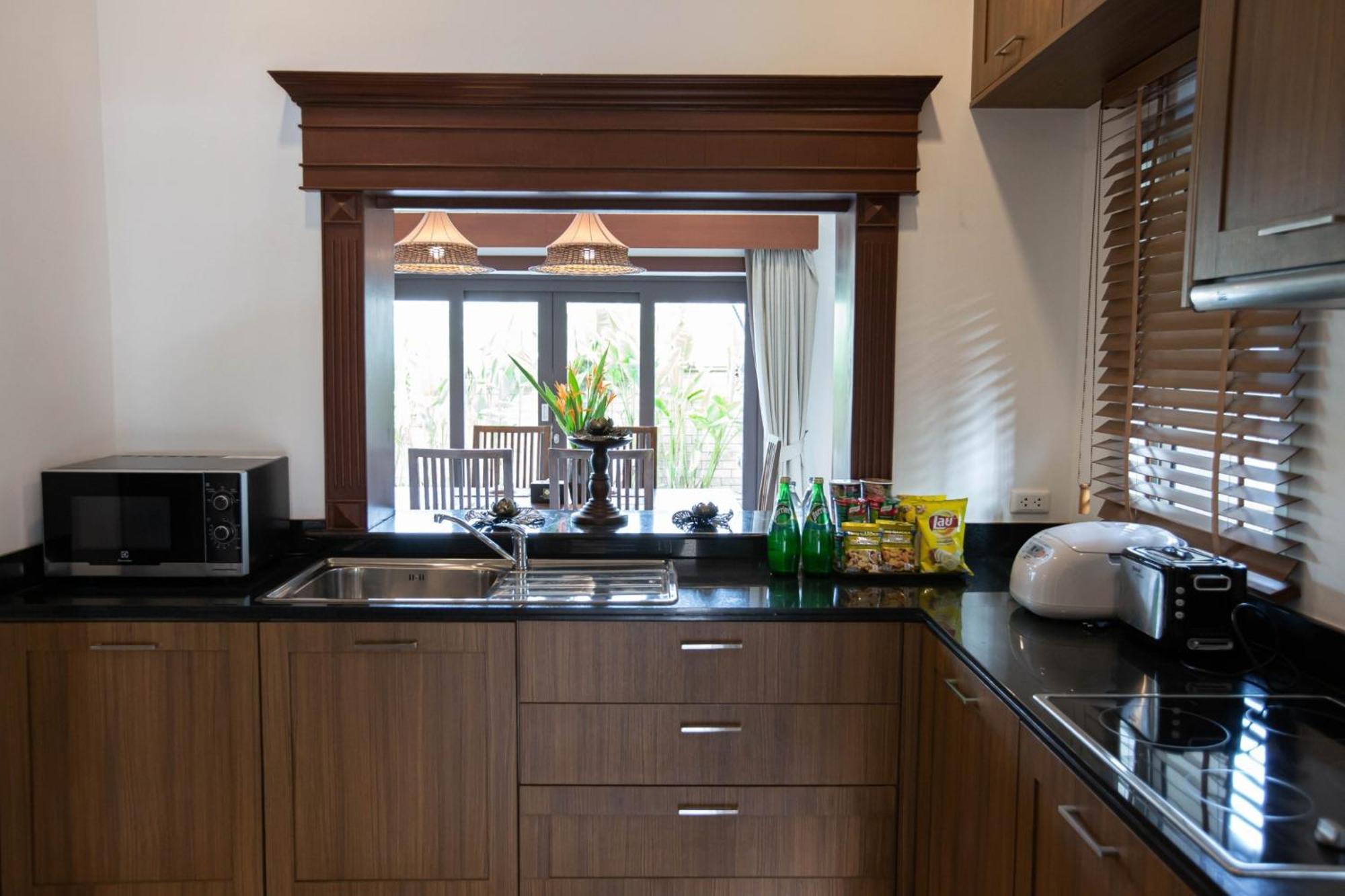 Pa Khlok Ozone Villa Phuket מראה חיצוני תמונה
