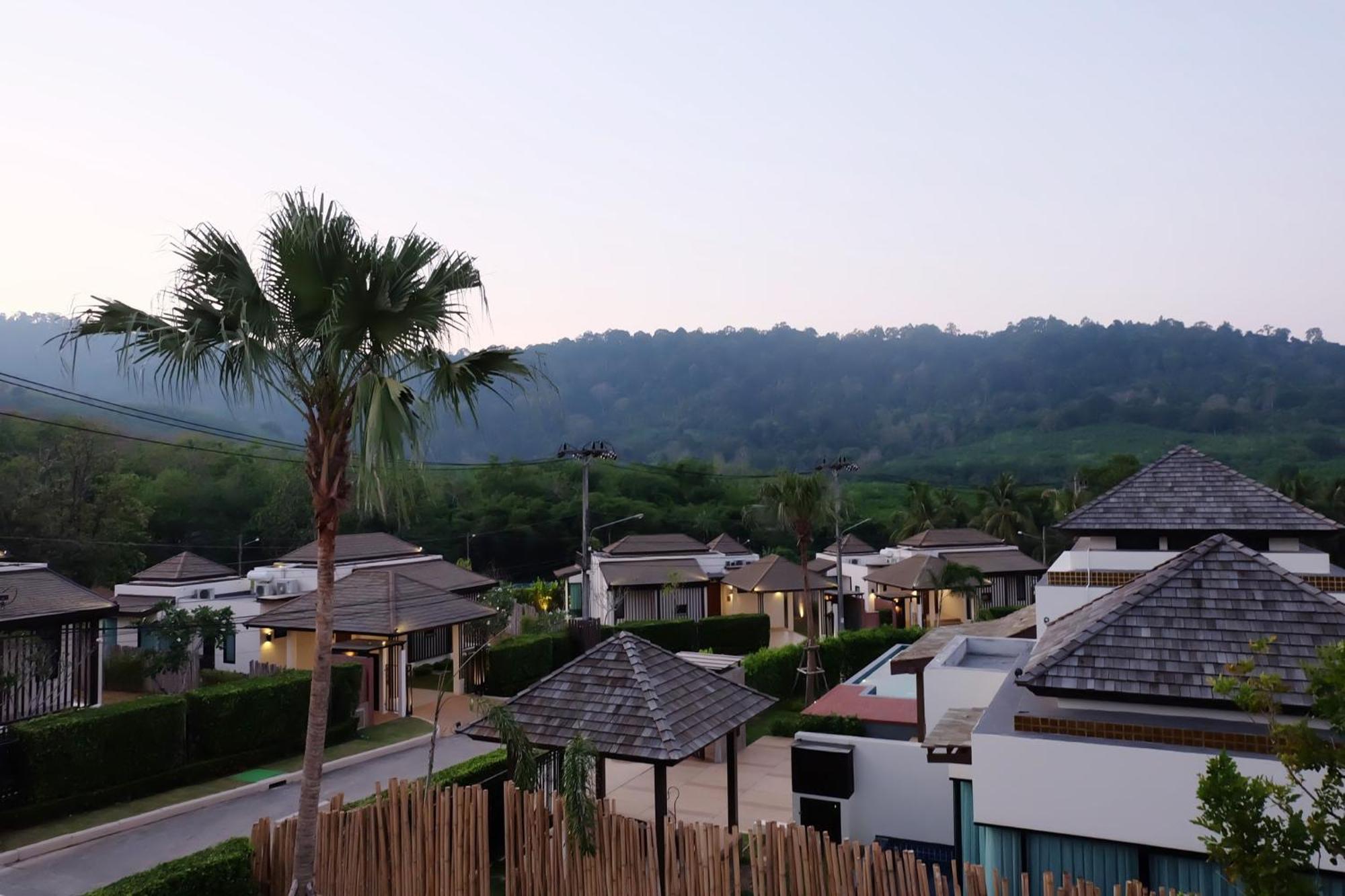 Pa Khlok Ozone Villa Phuket מראה חיצוני תמונה